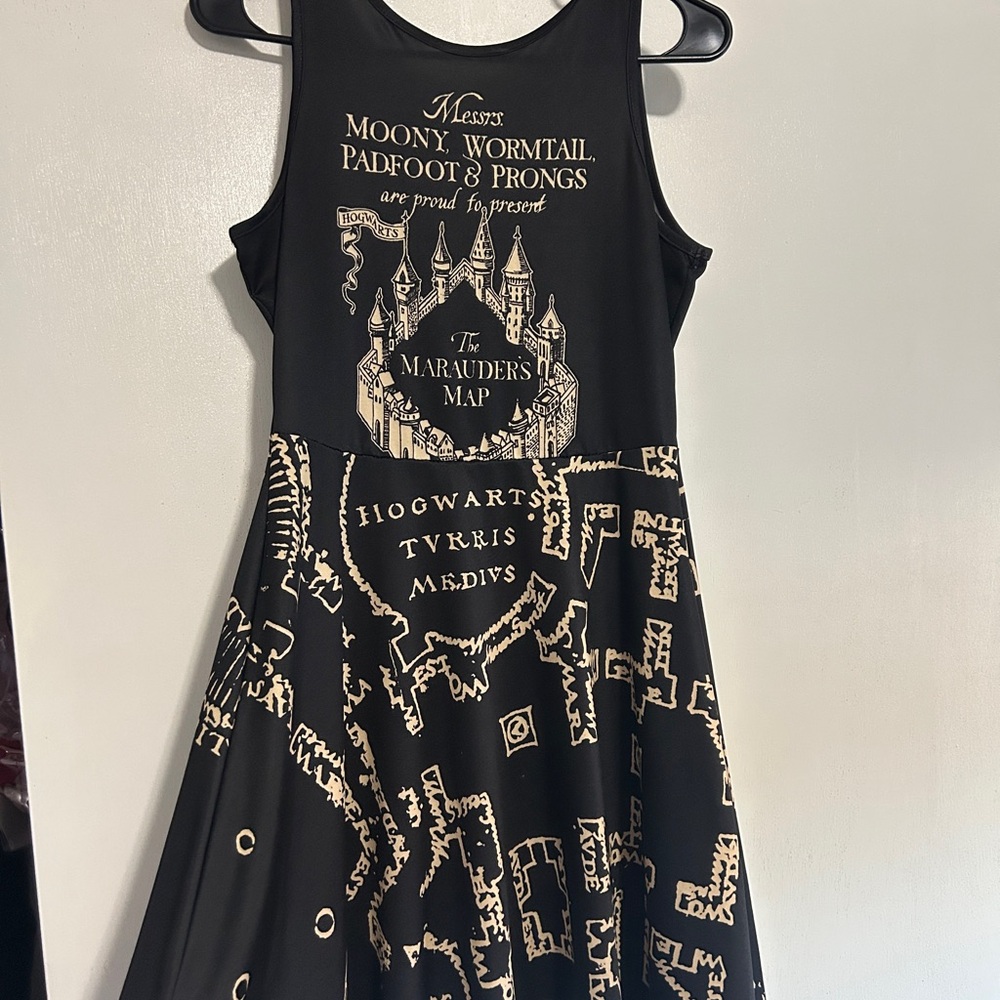 Harry Potter Marauder’s Map Black and Gold Casual Sleeveless Dress